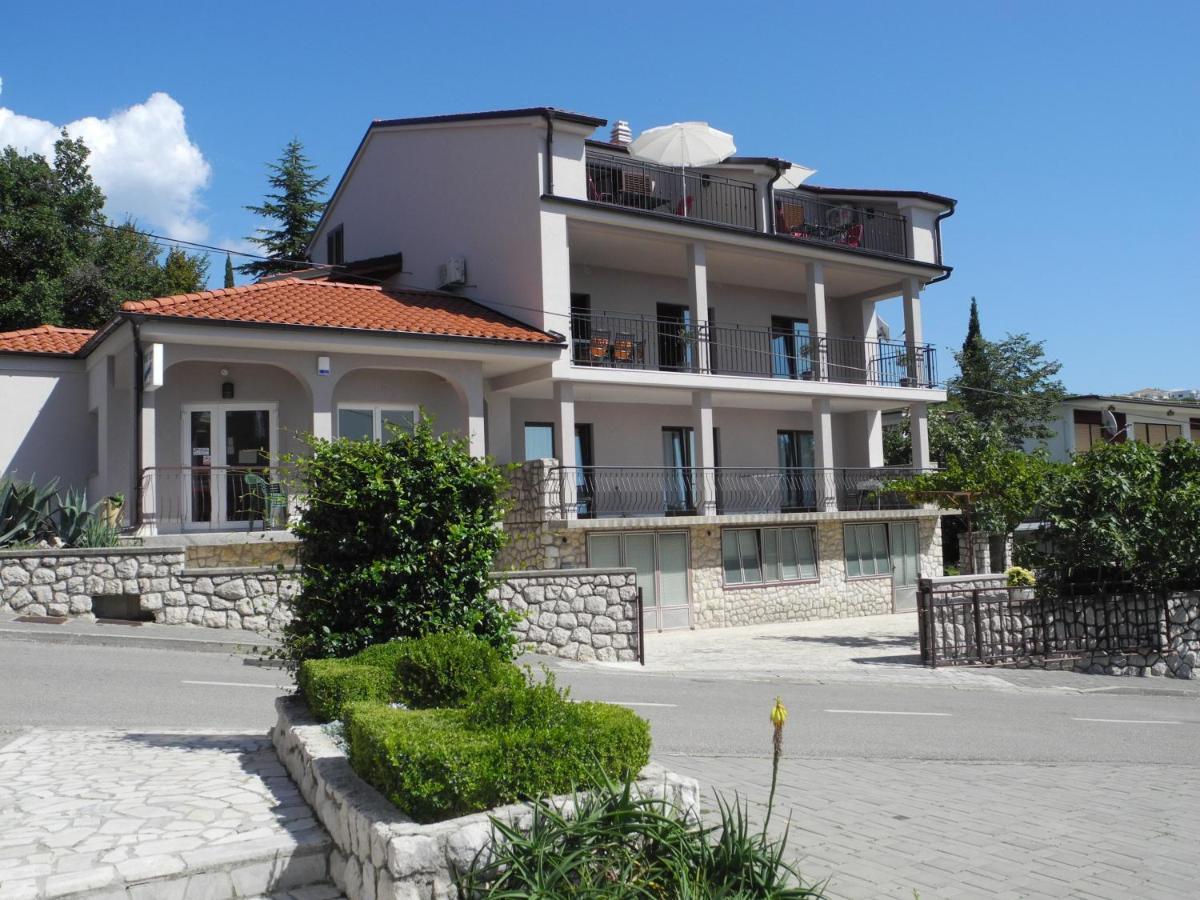 Anton 3 Apartment Crikvenica Ngoại thất bức ảnh