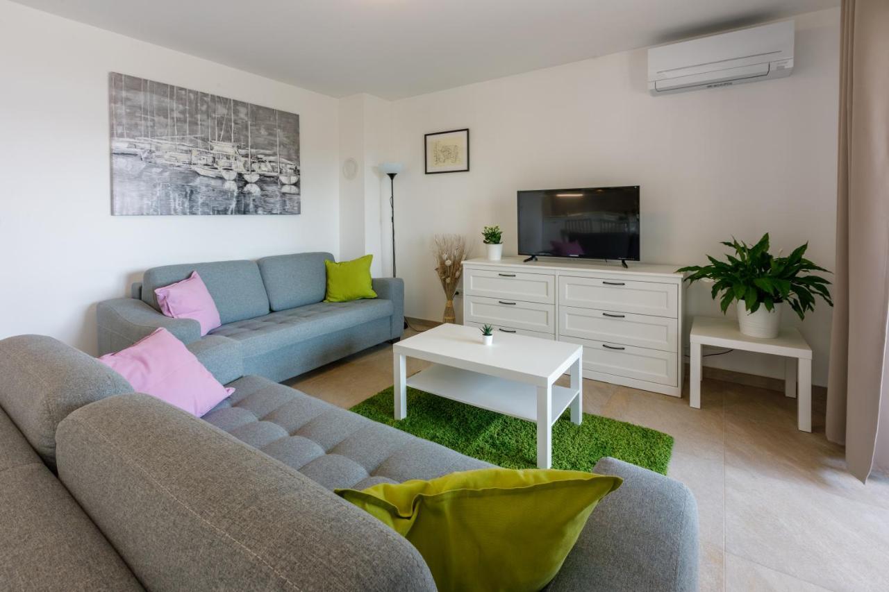 Anton 3 Apartment Crikvenica Ngoại thất bức ảnh
