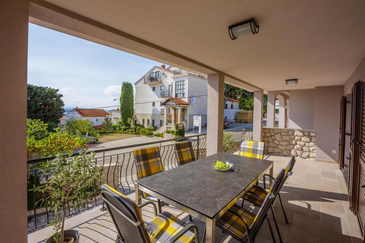 Anton 3 Apartment Crikvenica Ngoại thất bức ảnh