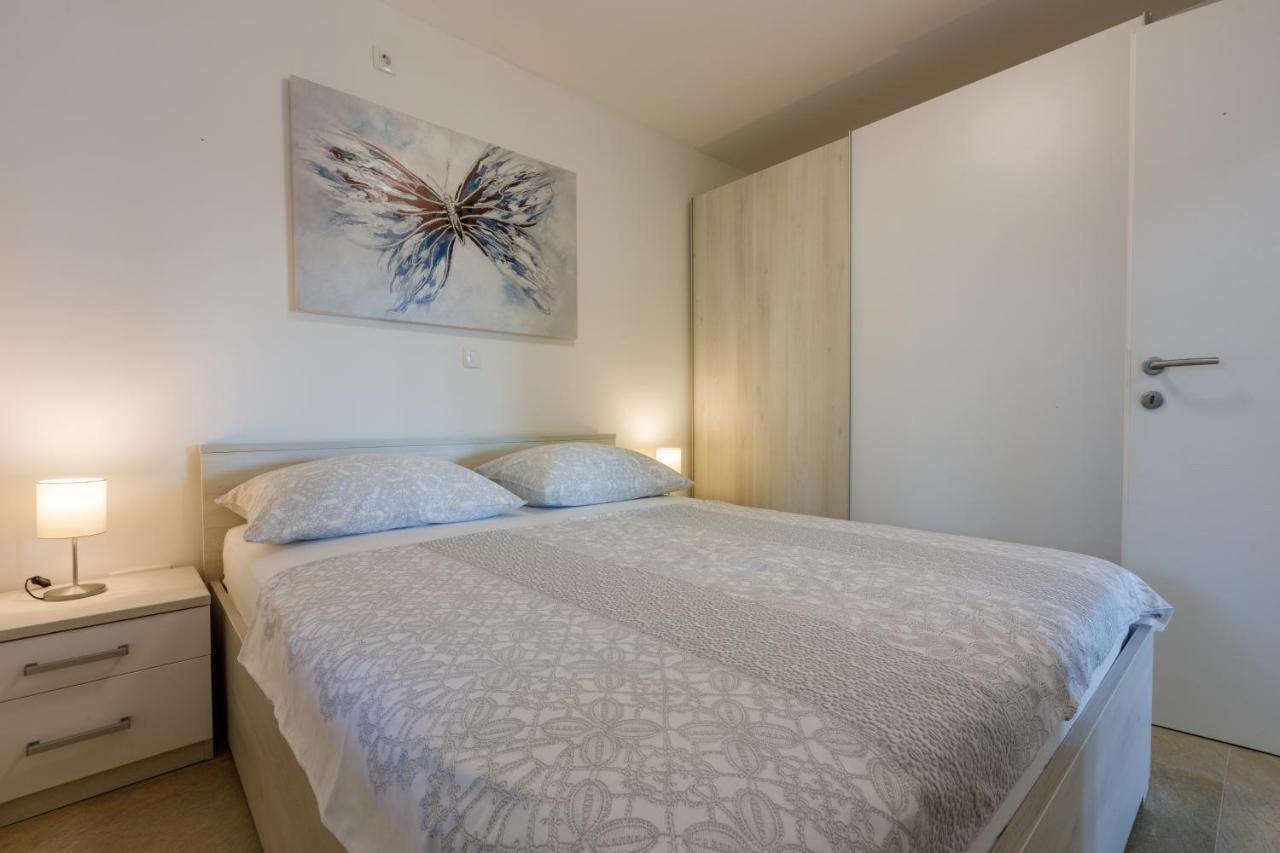 Anton 3 Apartment Crikvenica Ngoại thất bức ảnh