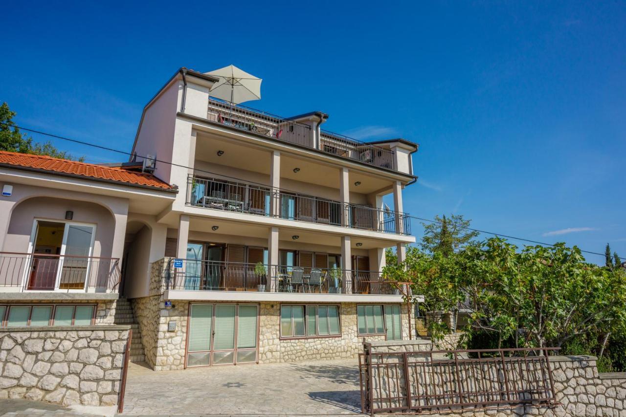 Anton 3 Apartment Crikvenica Ngoại thất bức ảnh
